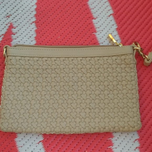 NWOT vegan clutch - Picture 2 of 4